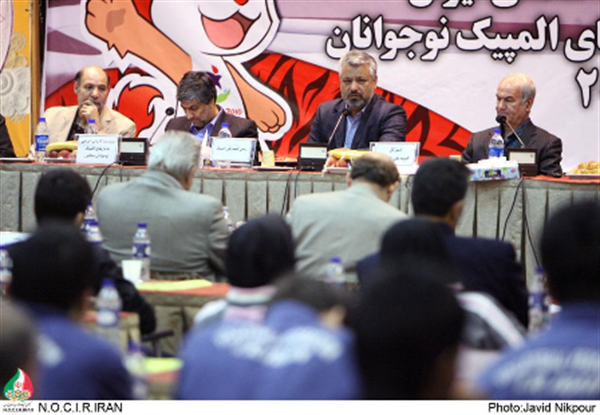 گردهمایی فرهنگی -آموزشی کاروان اعزامی به بازیهای المپیک نوجوانان 2010 سنگاپور؛مهندس علی آبادی:باید بین ورزش بانوان و آقایان تعامل کمی و کیفی خوبی برقرار کنیم