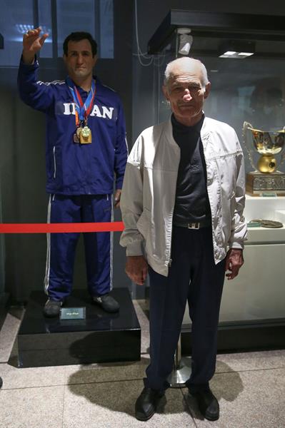 حضور عبدالله موحد در موزه ملی ورزش، کمیته ملی المپیک و پارالمپیک 7