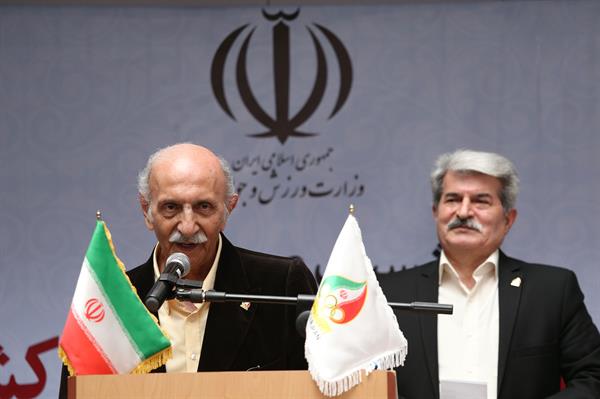 نشست صمیمی پبشکسوتان ورزشی کشور با مسئولین وزارت ورزش و کمیته ملی المپیک و پارالمپیک 66