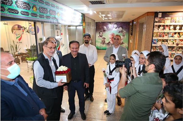 بازدید مسولان و ورزشکاران تکواندو استان تهران از موزه ملی ورزش، المپیک و پارالمپیک 14