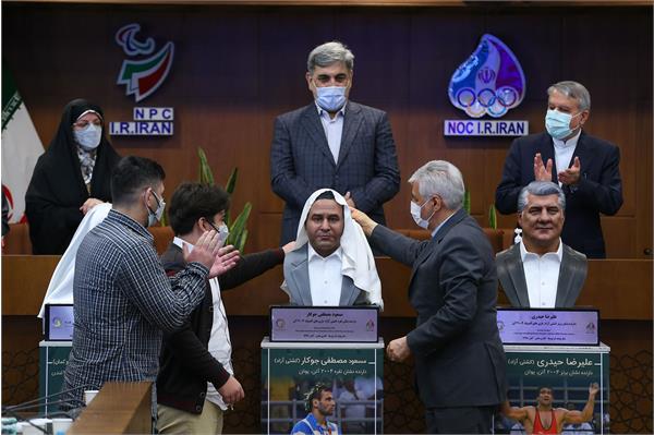 مراسم رونمایی از سردیس قهرمانان ورزش کشور/ 27