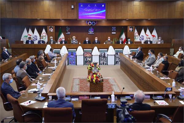 مراسم رونمایی از سردیس۶ قهرمان افتخارآفرین ورزش کشور برگزار شد