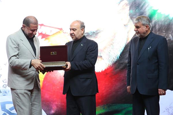 آیین بزرگداشت یاد و نام سپهبد شهید حاج قاسم سلیمانی  15