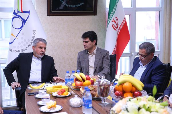 بازدید از فدراسیون های گلف، اسکواش، اسکی و بیماری های خاص 3