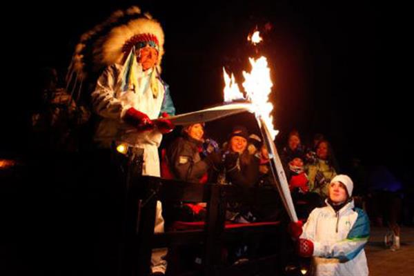 La recherche des 8 000 porteurs charismatiques du flambeau olympique commence.