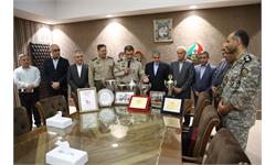 مراسم اهدا مدال و کاپ افتخارآفرینان ورزش کشور به موزه المپیک و پارالمپیک-. 3