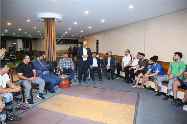 بازدید دبیرکل کمیته ملی المپیک از اردو وزنه برداری  18