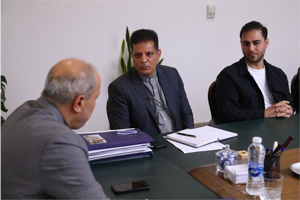 دیدار مسئولان فدراسیون اسکی و انجمن هاکی روی یخ با دبیر کل کمیته ملی المپیک 10