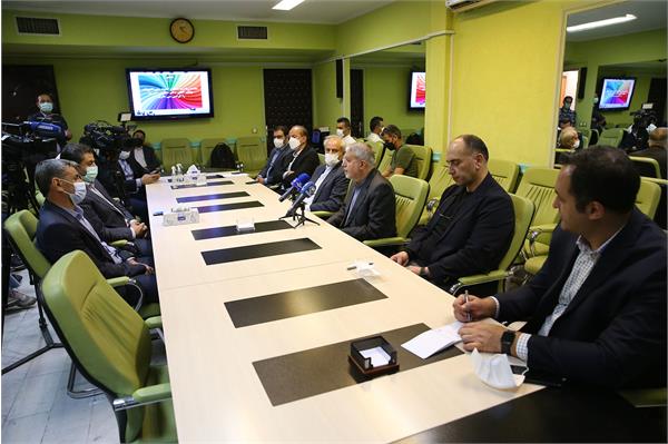 بازدید از فدراسیون بوکس، شنا،شیرجه و واترپولو و پزشکی 16