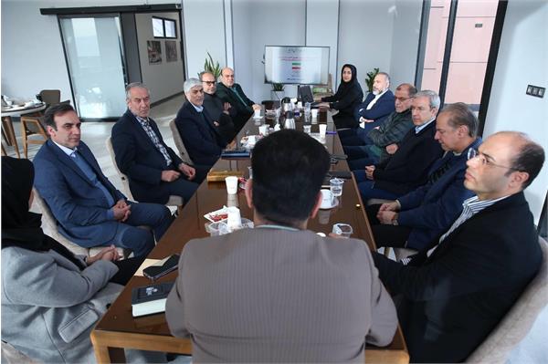 با حضور رئیس کمیته ملی المپیک نشست کمیسیون توسعه روابط بین الملل برگزار شد