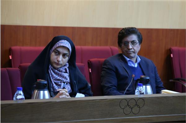 جلسه کمیسیون آموزش و مدیریت 27