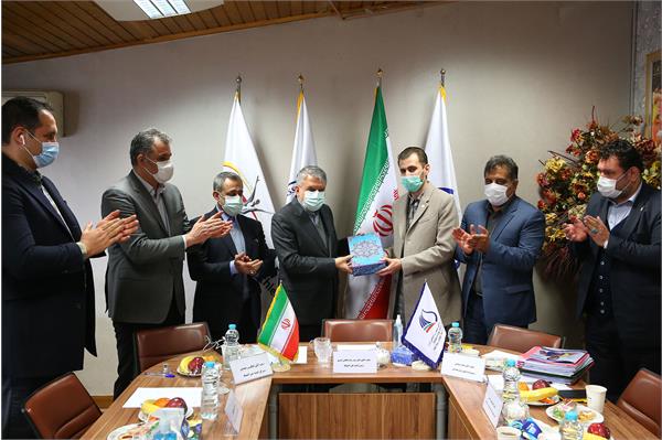 بازدید مسئولین کمیته ملی المپیک از فدراسیون های دوومیدانی و تنیس روی میز 8