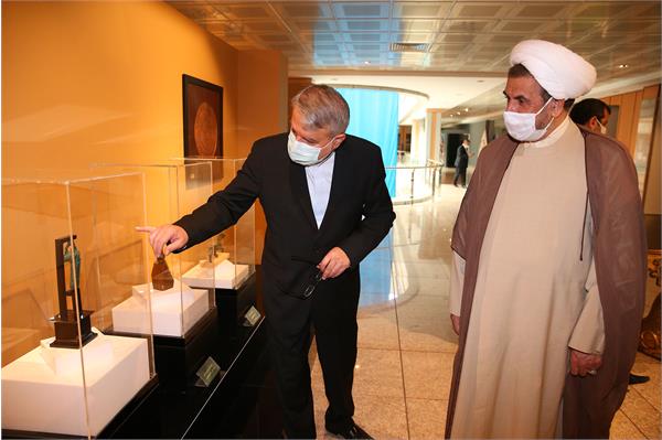 بازدید رییس سازمان بازرسی کل کشور از موزه ملی ورزش،المپیک و پارالمپیک 2