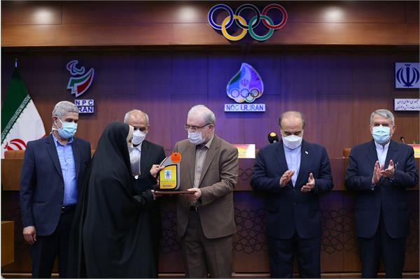 امضای تفاهم نامه وزرات اموزش و پرورش، بهداشت و ورزش و جوانان 24