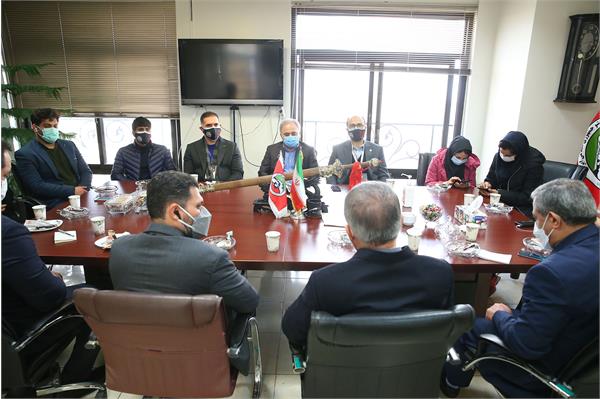 بازدید مسئولین کمیته ملی المپیک از فدراسیون های اسکیت، وزنه برداری، بسکتبال، ووشو و ورزش های سه گانه 64