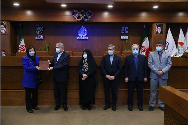 مراسم تقدیر از بازنشستگان کمیته و آکادمی ملی المپیک 31