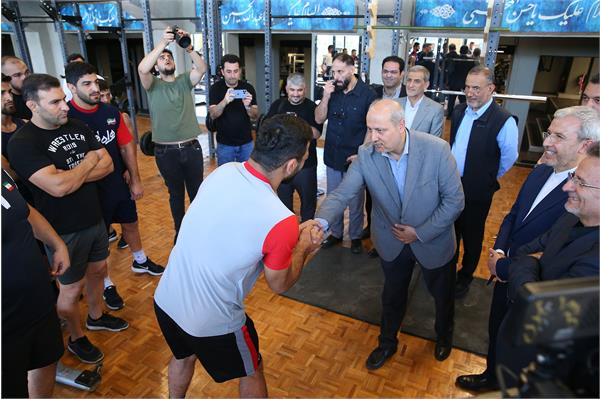 بازدید مسولان کمیته ملی المپیک از اردو تیم ملی قایقرانی و کشتی 11