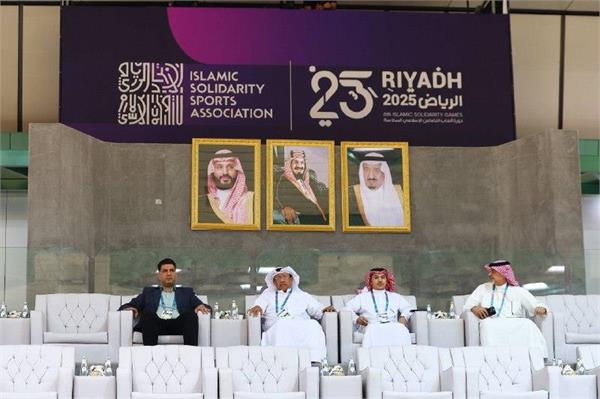 بازی های کشورهای اسلامی ریاض؛ حضور پاکدل در سالن محل برگزاری دیدار ایران - مالدیو