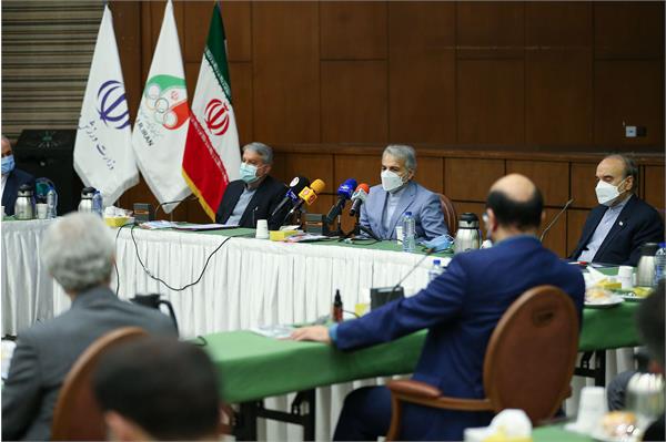 بازدید دکتر نوبخت از اردو تیم ملی کشتی فرنگی و نشست صمیمانه با روسای فدراسیون های ورزشی 24