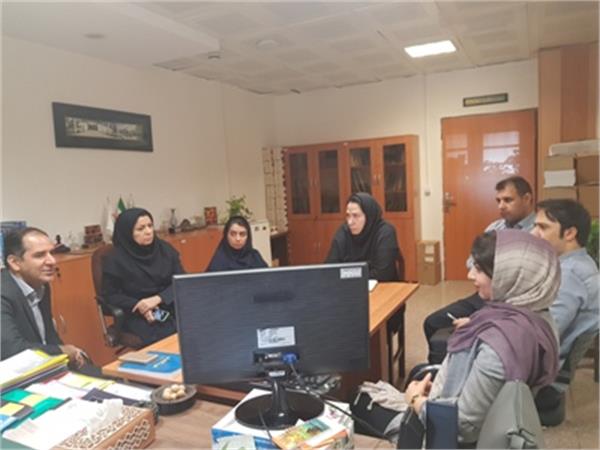 جلسه  با   سینا وب(نرم افزار پژوهشی) 7مهر 97