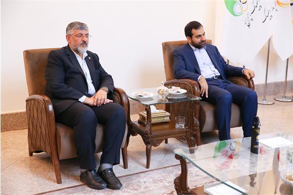 نشست صمیمانه مسولان کمیته ملی المپیک با وزیر ورزش و جوانان  8