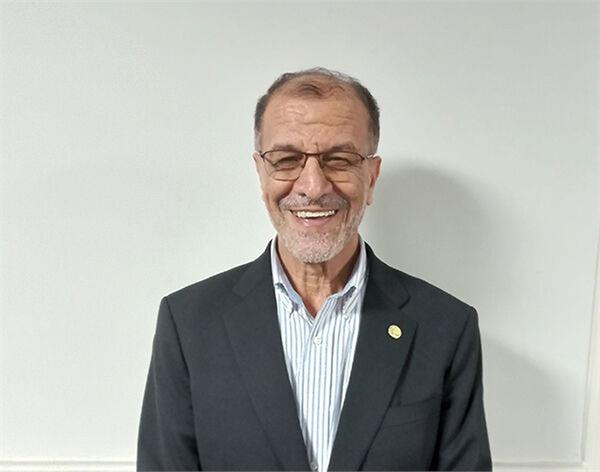 اهداء نشان طلایی پارالمپیک به رئیس کمیته ملی المپیک ایران