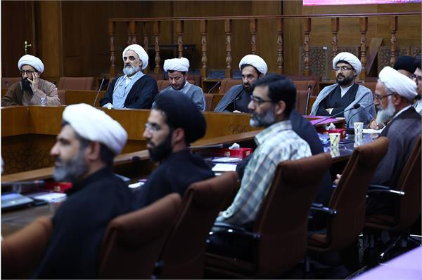 اختتام دوره مدیریت ورزشی ویژه مسئولین ورزشی 30