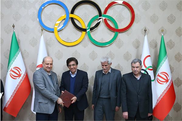 جلسه کمیسیون آموزش و مدیریت 37