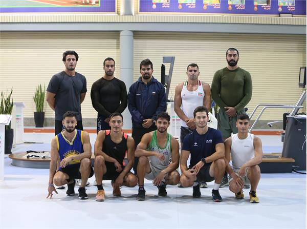 با هدف حضور در مسابقات جهانی و بازی های آسیایی ناگویا-2026؛ اردونشینان تیم ملی قایقرانی آب های آرام آقایان تست دادند