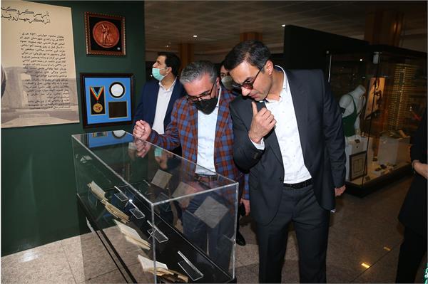 بازدید ریاست اتاق بازرگانی ایران و قطر از موزه ملی ورزش 8