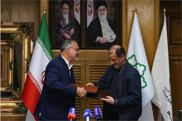 امضای تفاهم نامه همکاری با شهرداری تهران 11