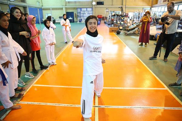 هفته المپیک - برنامه ویژه کودکان کار جمعیت امام علی(ع) 6