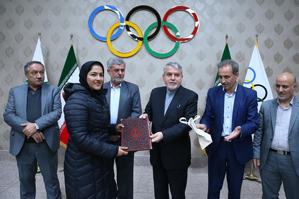 مراسم بدرقه کاروان ورزشی ایران به بازیهای المپیک زمستانی جوانان لوزان 10