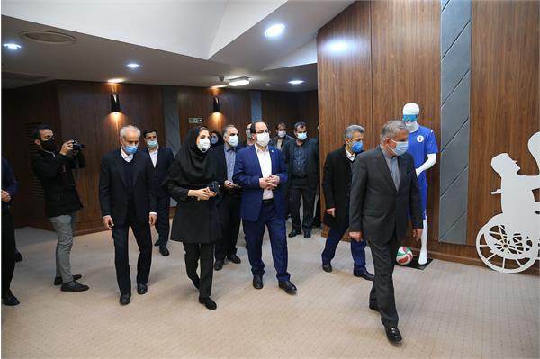 بازدید ریاست دانشگاه تهران از موزه ملی ورزش 18