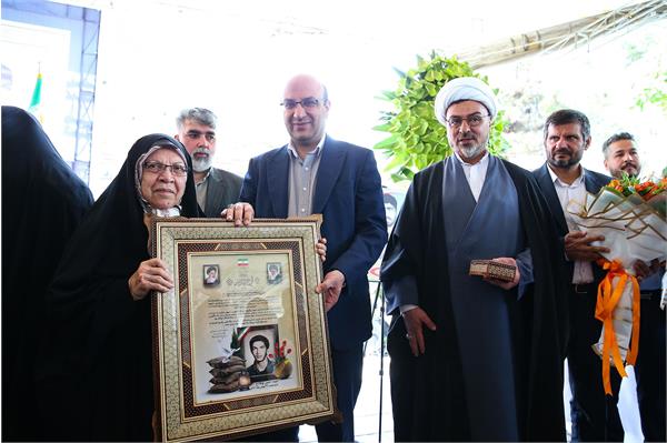 مراسم تجلیل از خانواده های شهدای ورزشکار شاخص کشور 23