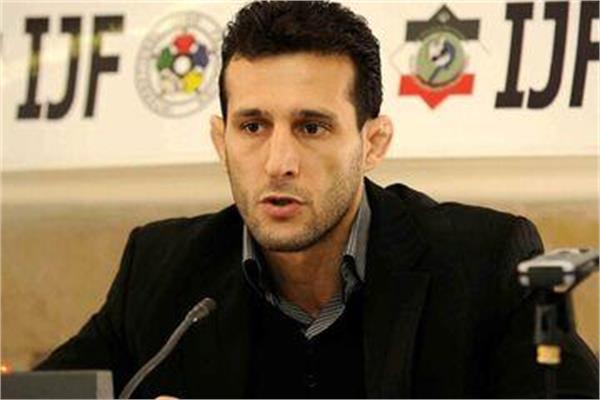 میراسماعیلی: همه گوش به فرمان رهبر هستیم/ هیمنه گنبد آهنین شکسته شد