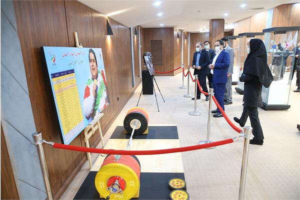 بازدید ریاست دانشگاه تهران از موزه ملی ورزش 19