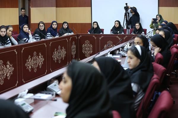 مراسم افتتاحیه دوره سولیداریتی ویژه دانش آموزان با حضور خانم ابتکار  27