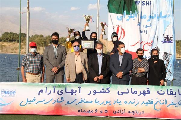 در پایان مسابقات قهرمانی کشور آبهای آرام بانوان؛ گیلان با اقتدار قهرمان شد