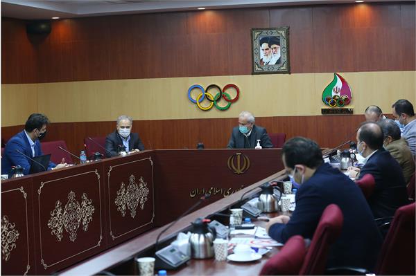 جلسات سرپرست کاروان المپیک توکیو با فدراسیون های وزنه برداری و قایقرانی 11