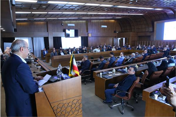 آیین تقدیر از قهرمانان و فعالان عرصه ورزش و محیط زیست 20