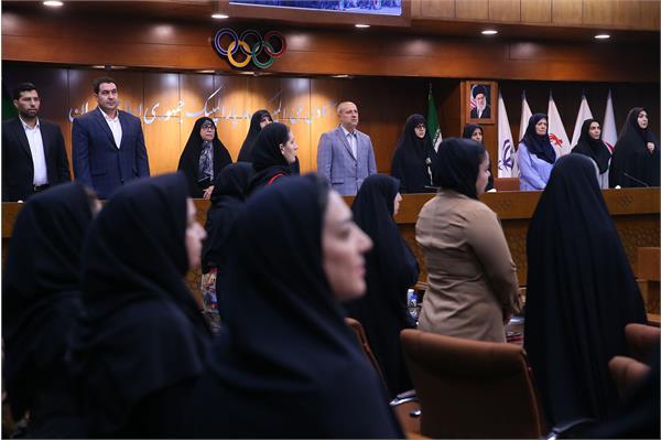 مراسم افتتاحیه سالن ورزشی برتر بانوان 22