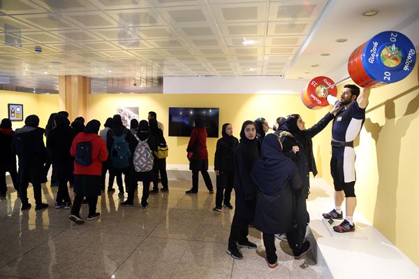 بازدید کنندگان موزه ملی ورزش، المپیک و پارالمپیک در هفته اخیر 9