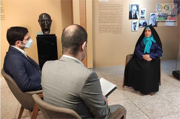 مهین فرهادی زاد