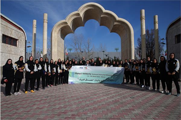 اختتامیه دوره همبستگی سولیداریتی والیبال 14
