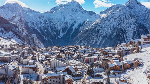 تمجید رئیس IOC از برگزاری المپیک زمستانی میلان-کورتینا ۲۰۲۶