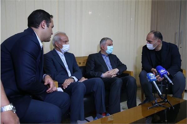 بازدید از فدراسیون بوکس، شنا،شیرجه و واترپولو و پزشکی 8