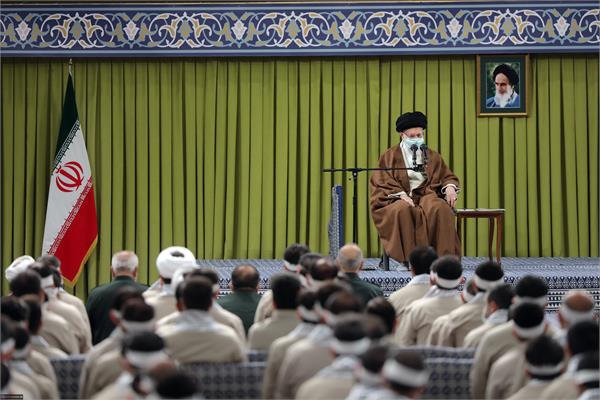 مقام معظم رهبری در دیدار با جمع کثیری از بسیجیان عنوان داشتند:دیروز بچه‌های تیم ملی ما چشم ملت ما را روشن کردند؛ ان‌شاءالله چشمشان روشن باشد
