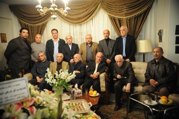 با حضور در منزل استاد بهمنش صورت گرفت؛ ابراز همدردی پیشکسوتان ورزش ایران با استاد مسلم قلم ورزشی