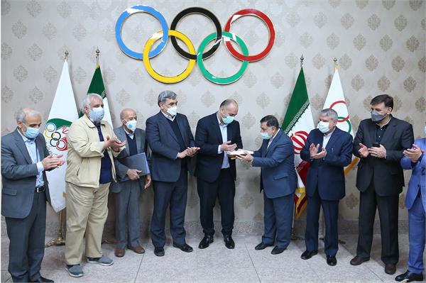 جلسه هیئت رییسه فدراسیون شنا،شیرجه و واترپولو 9